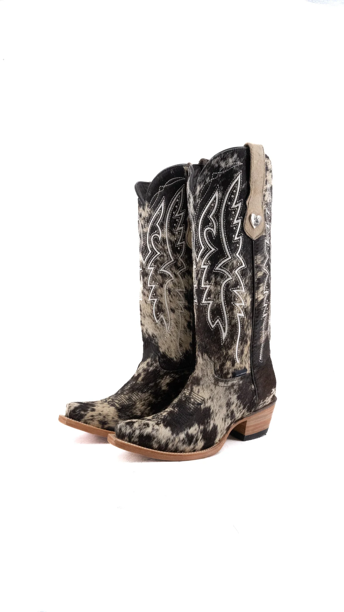 Alexa Cowhide Snip Toe Cowgirl Boot Size 6 Box CW83