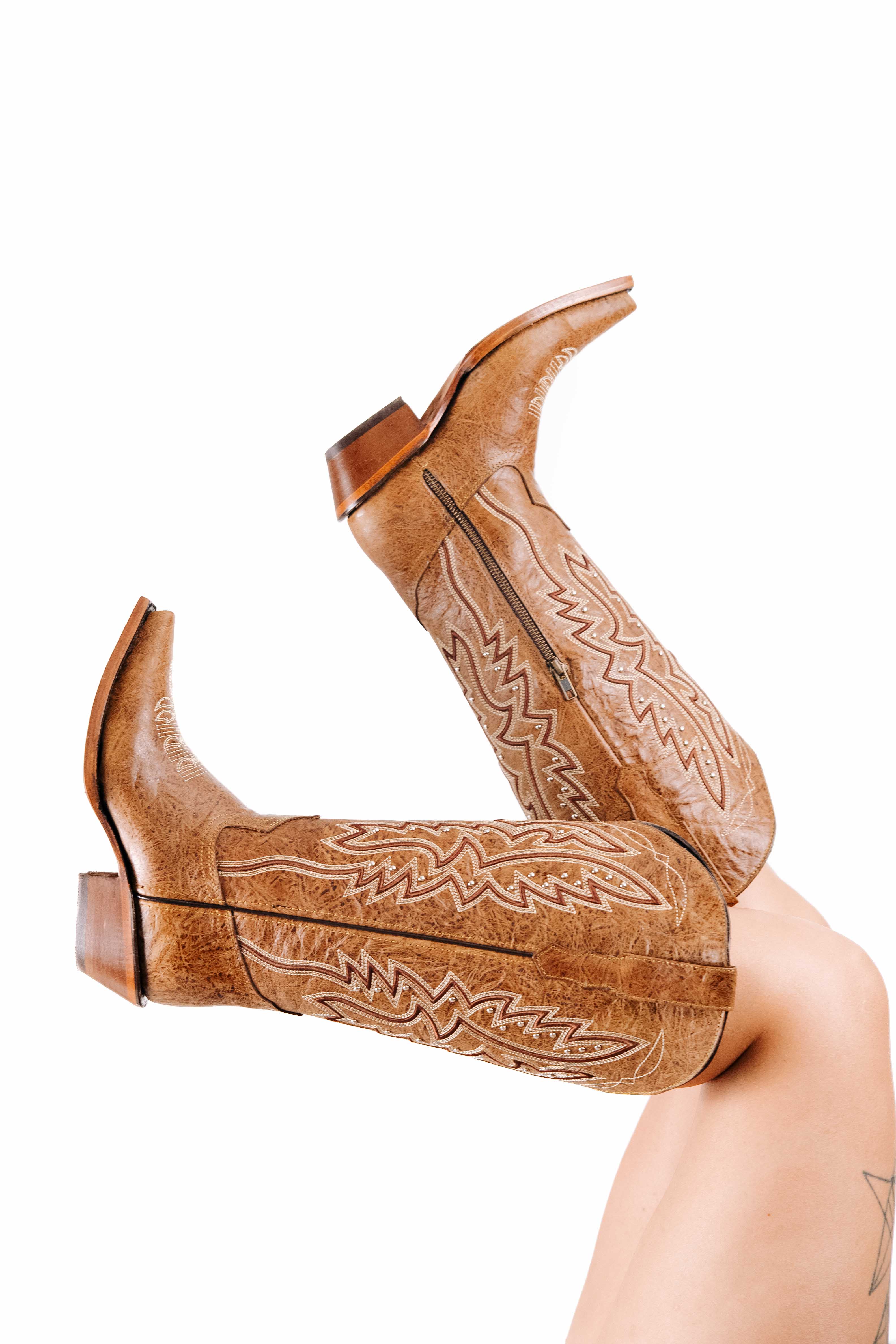 Alexa Midi Wide Calf Snip Toe Cowgirl Boot - Image 14