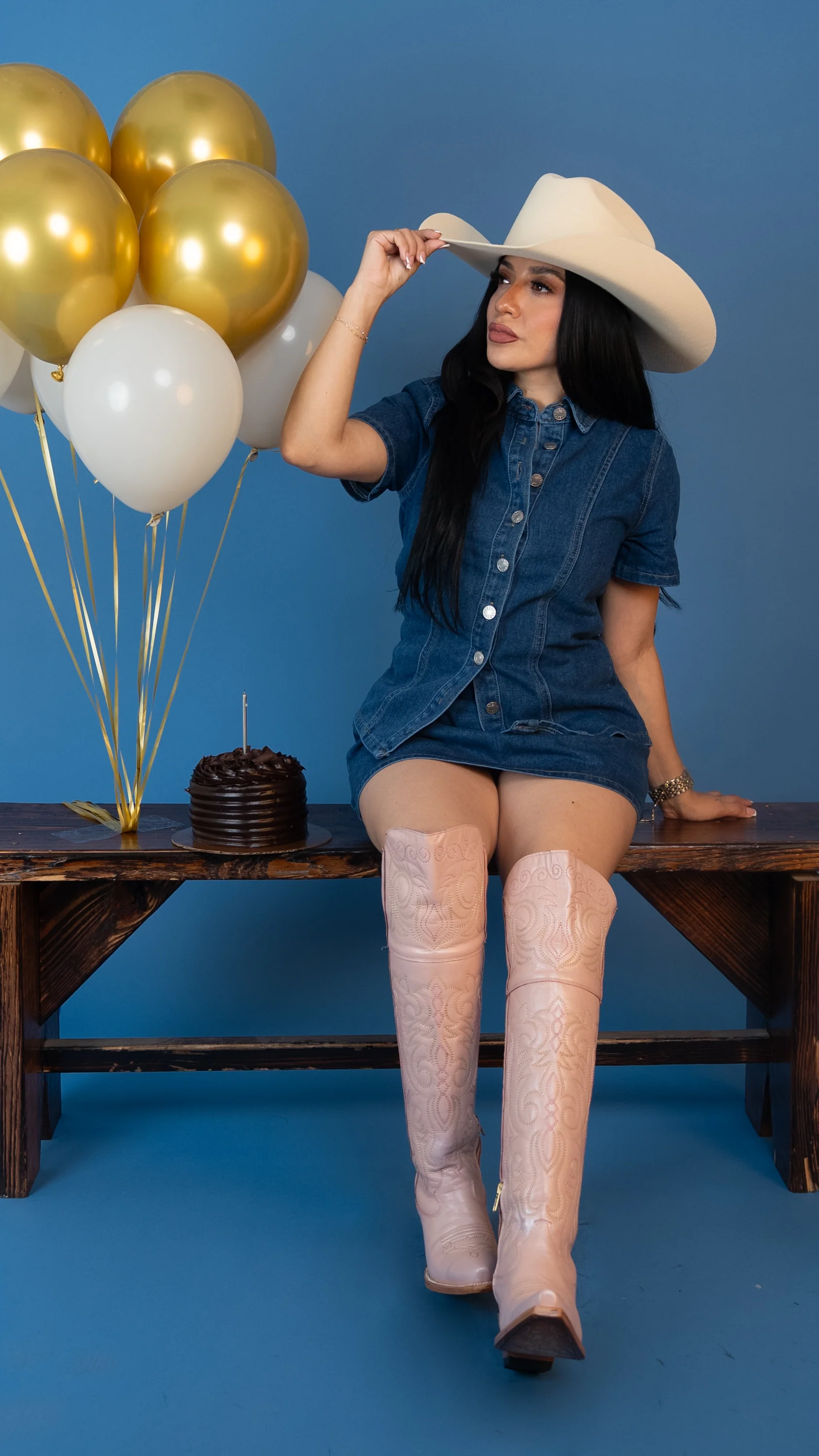 Amour Knee High Snip Toe Cowgirl Boot - Image 24