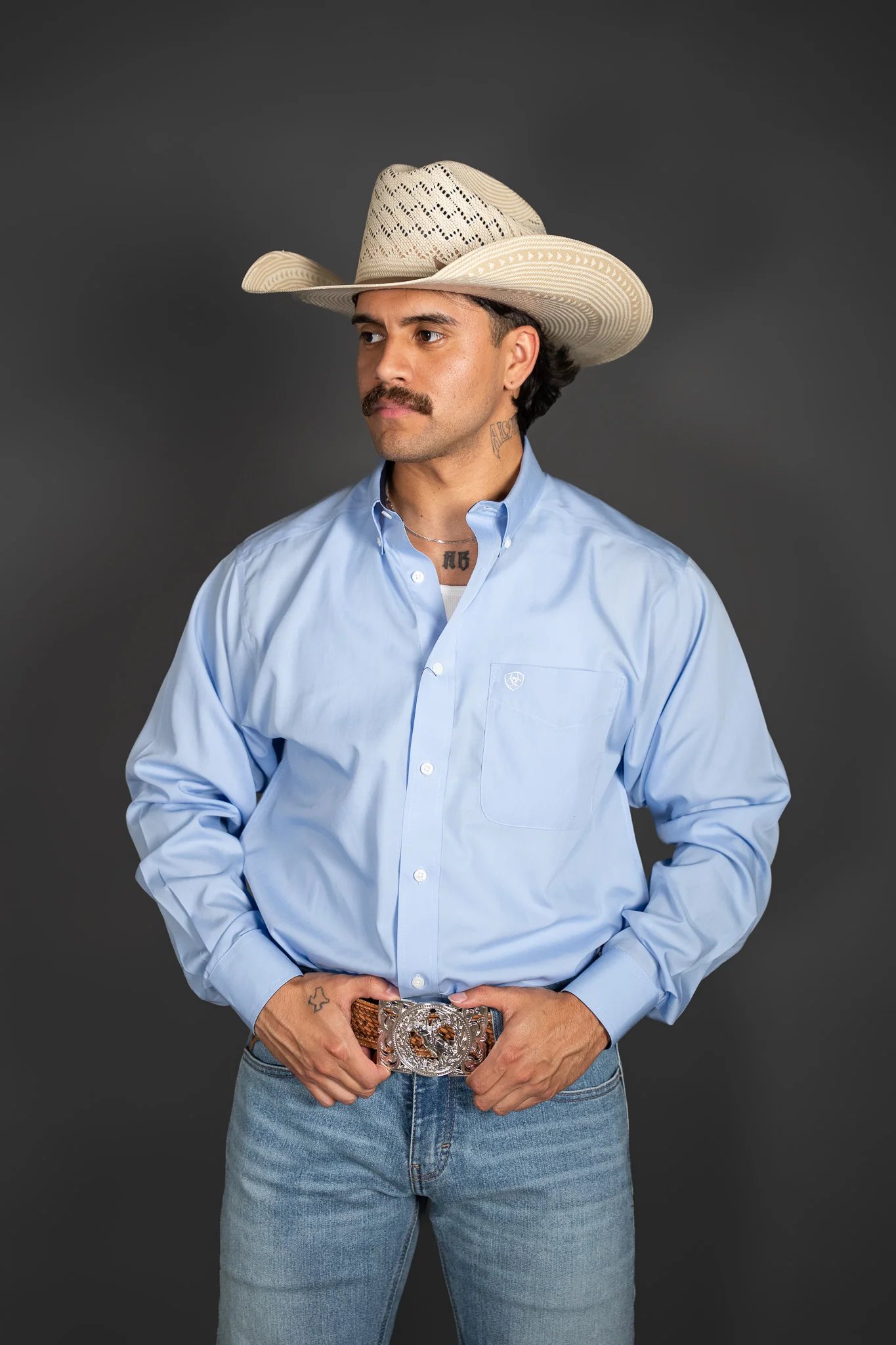 Ariat Wrinkle Free Solid Classic Fit Shirt - Image 3