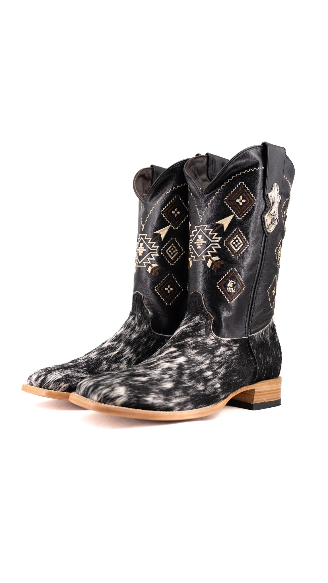 Aztec Cowhide Square Toe Cowboy Boot Size 13 Box UM25