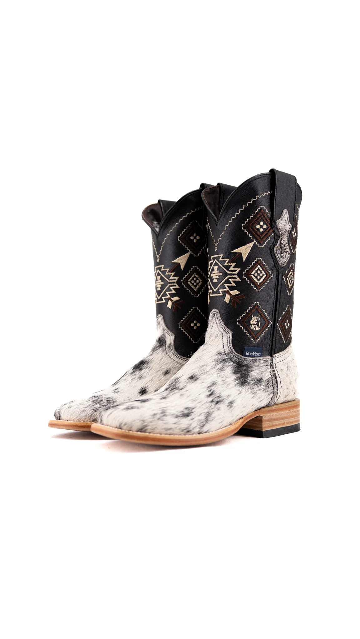 Aztec Cowhide Square Toe Cowboy Boot Size 6 Box UM1