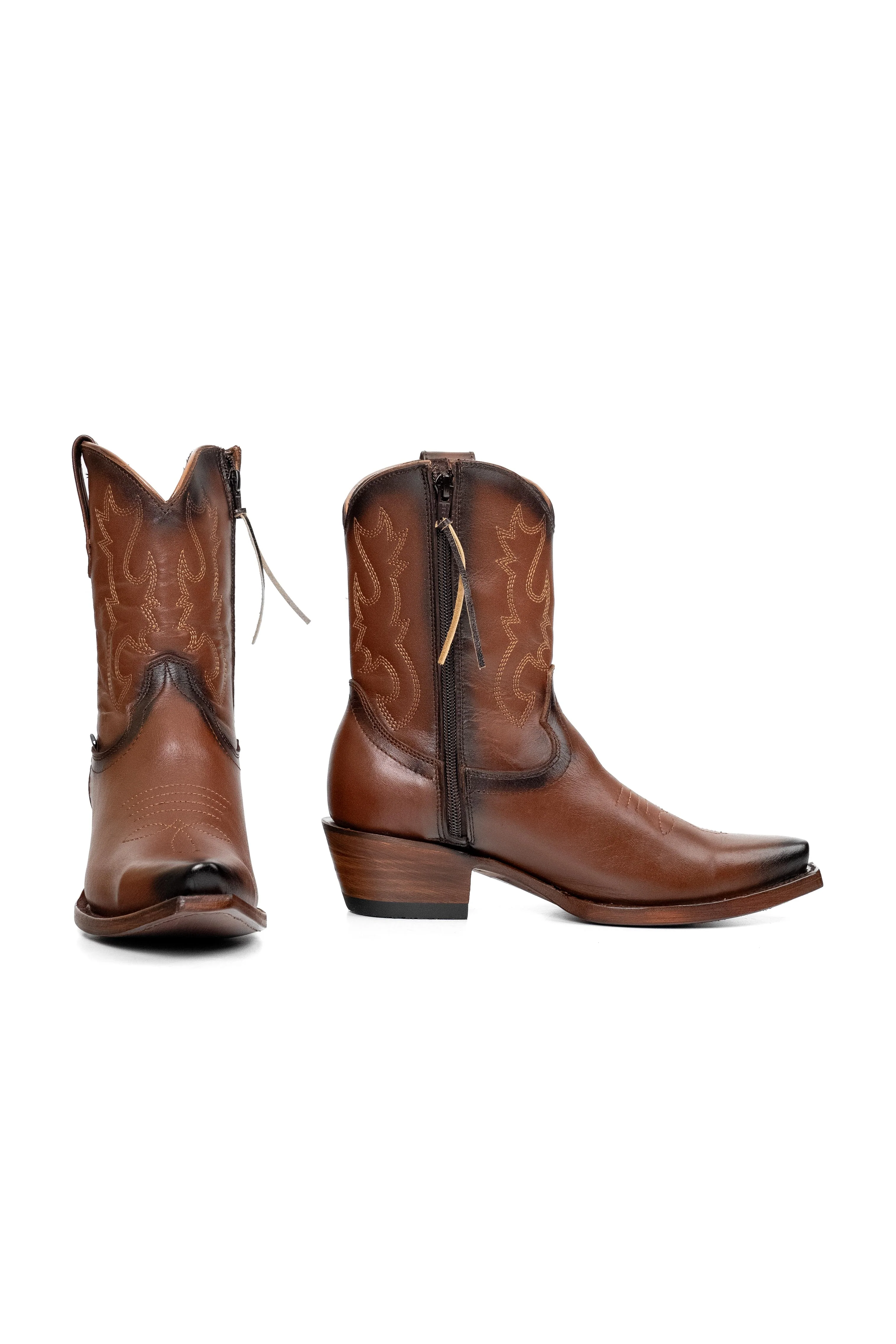 Claire Short Shaft Snip Toe Cowgirl Boot - Image 4