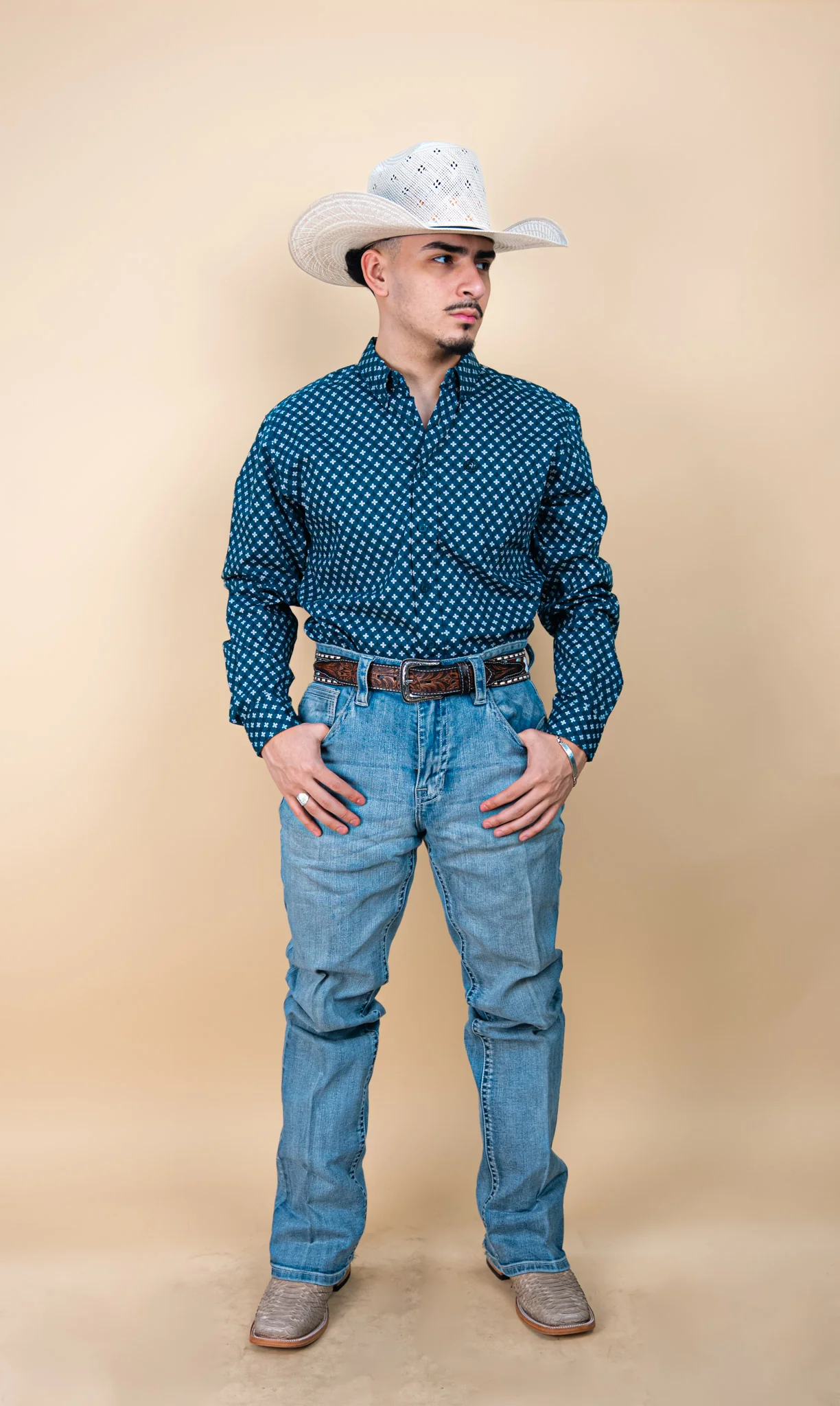 Cuero Line Long Sleeve Cindric Button-Up - Image 4
