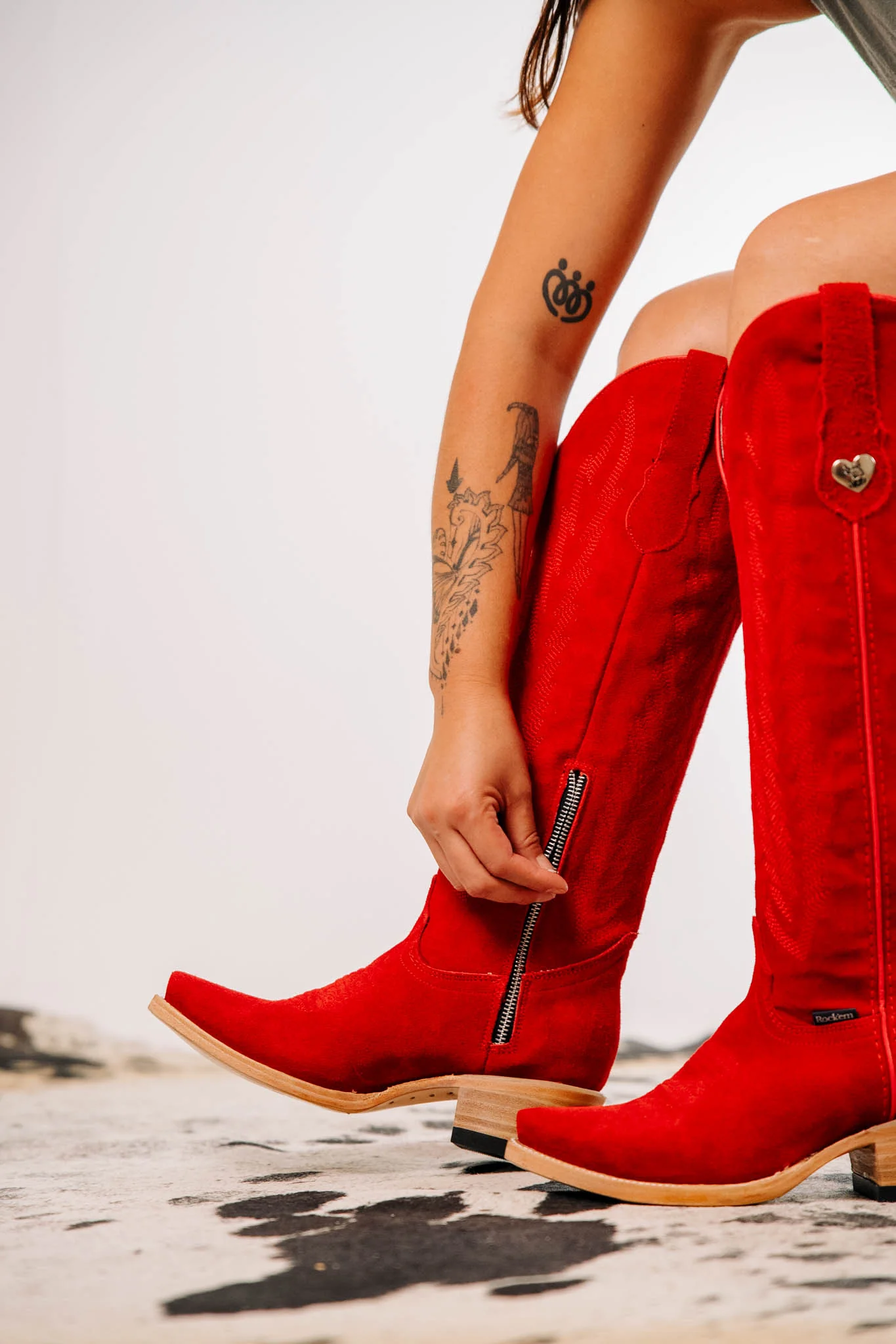 Eleanor Primavera Suede Tall Snip Toe Cowgirl Boot - Image 15