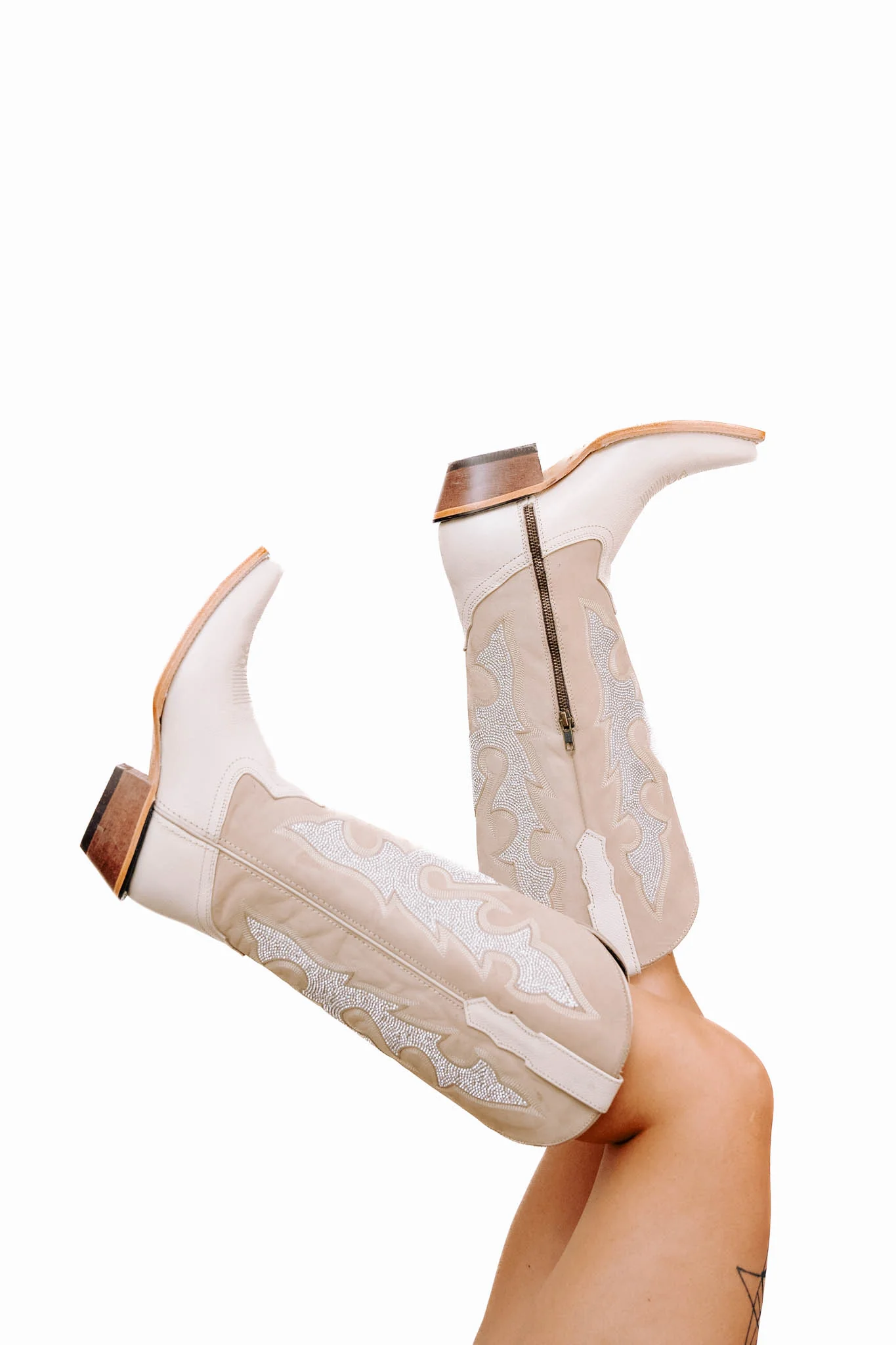 Makayla Midi Wide Calf Snip Toe Cowgirl Boot - Image 7