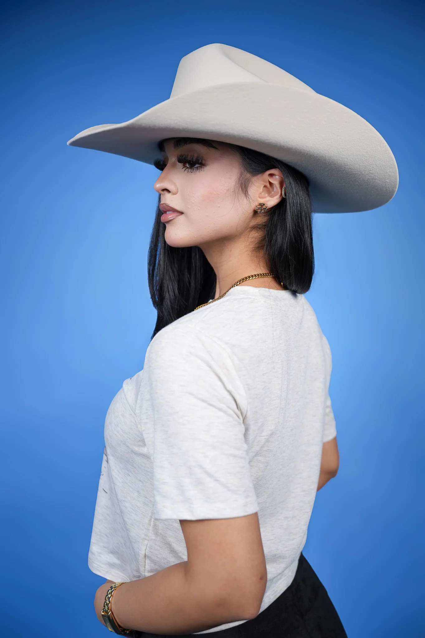 Never Give Up Western Graphic Round Neck Tee - Image 3