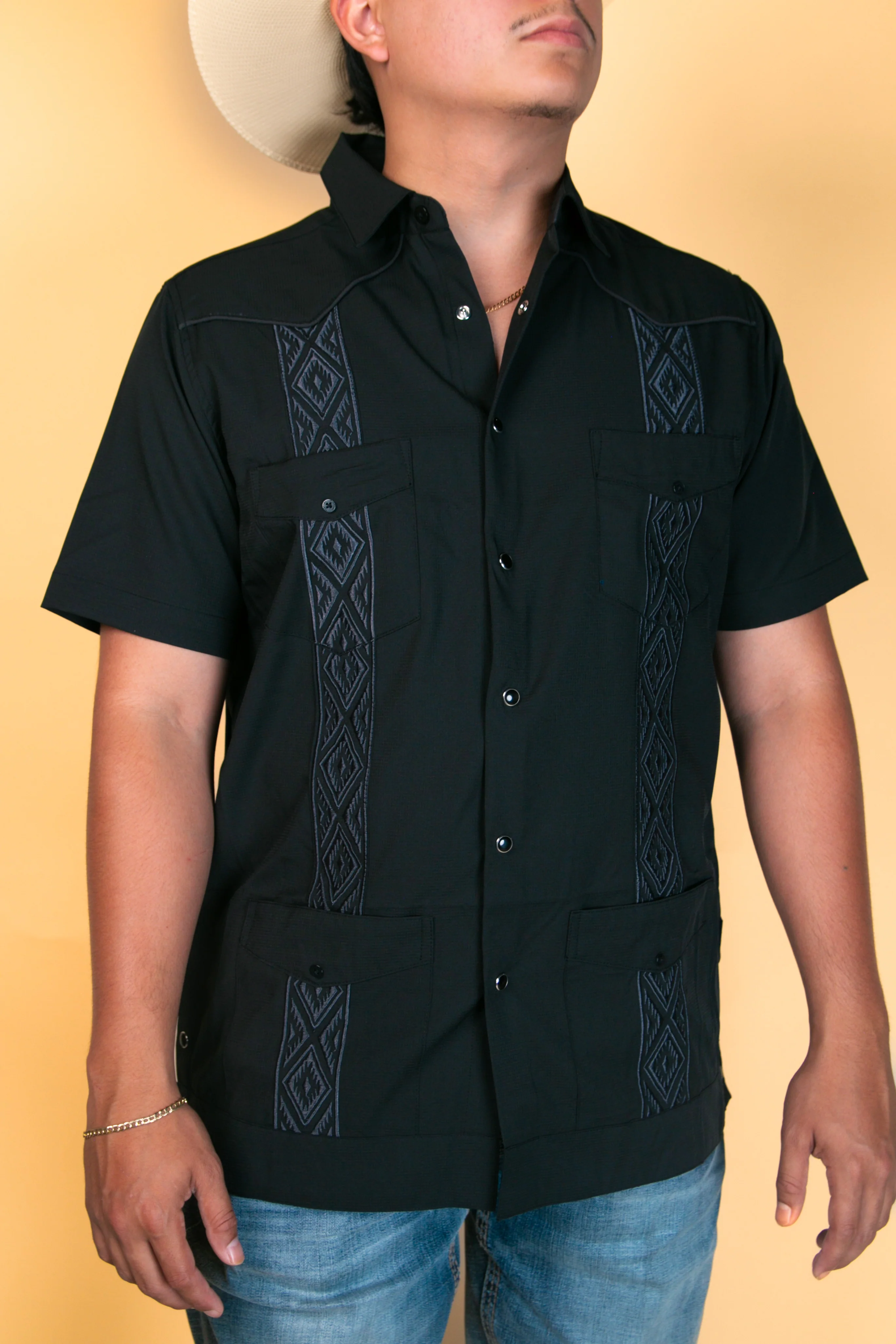 Platini Guayabera Short Sleeve Pearl Snap - Image 10