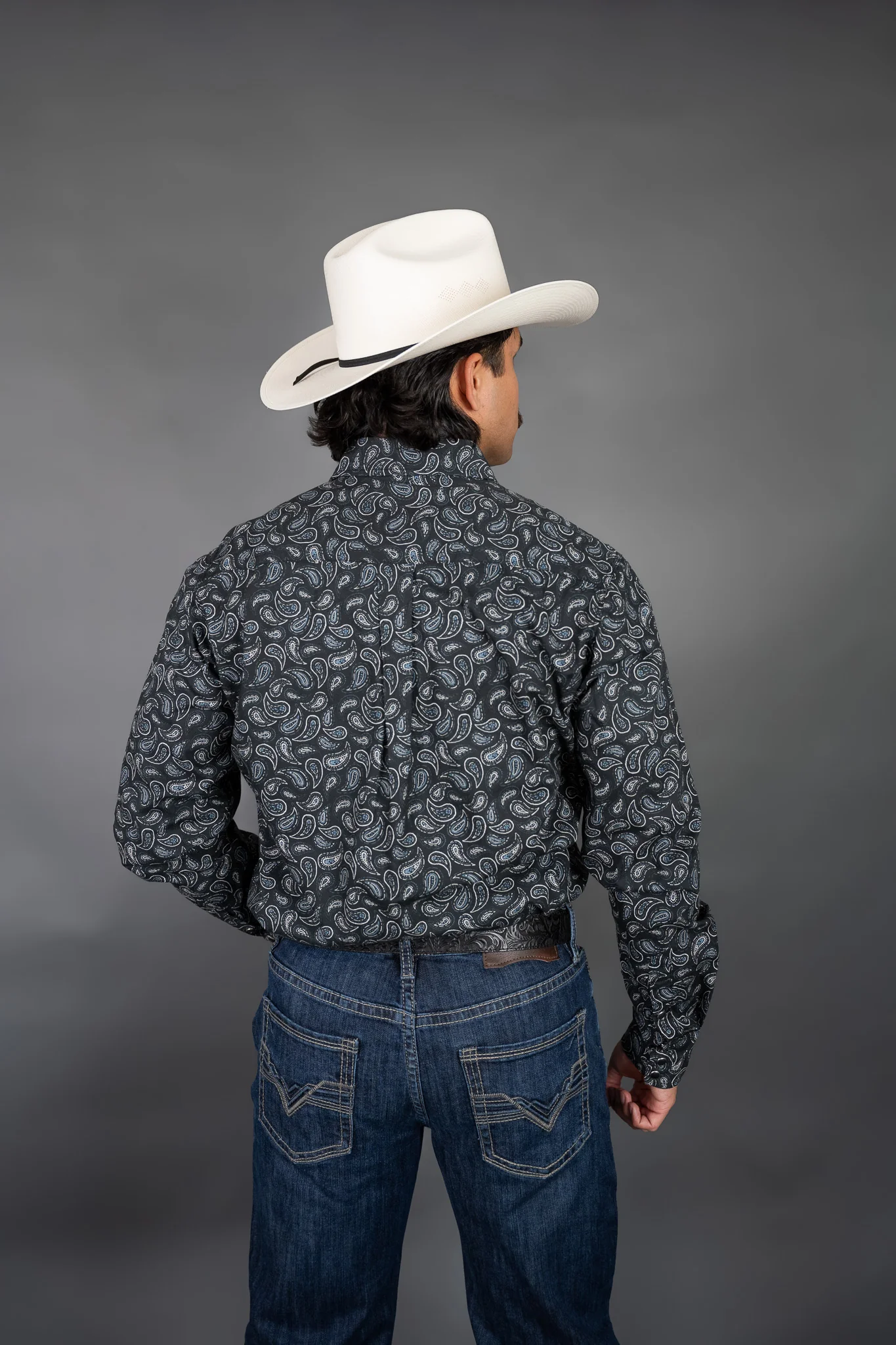 Roper Paisley Stamps Long Sleeve - Image 3