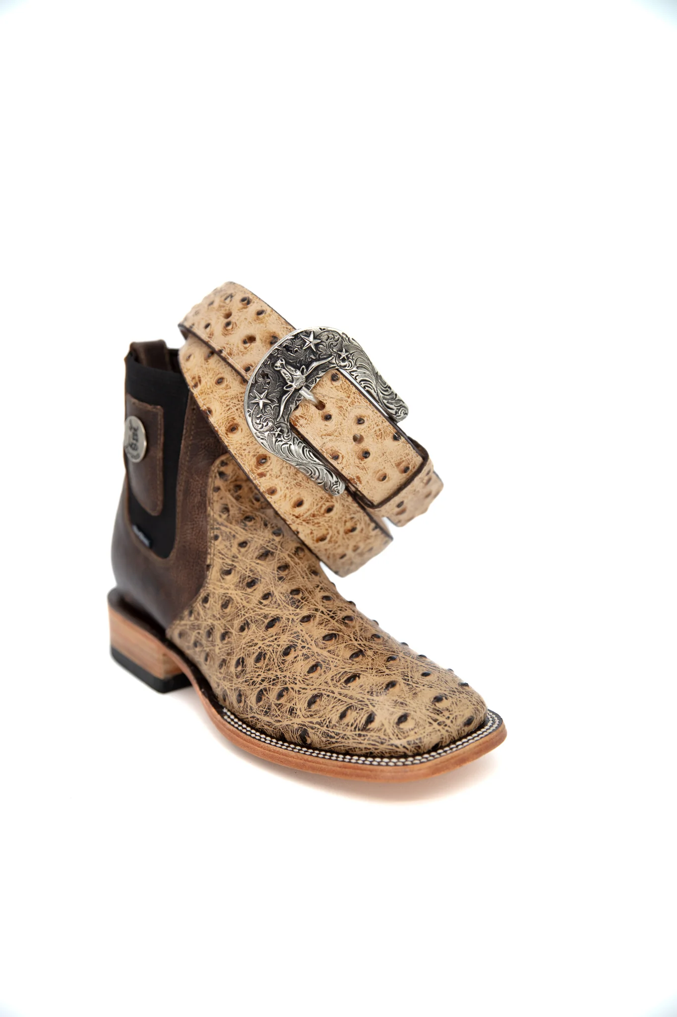 Ostrich Ranch Print Square Toe Men's Botin - Image 5