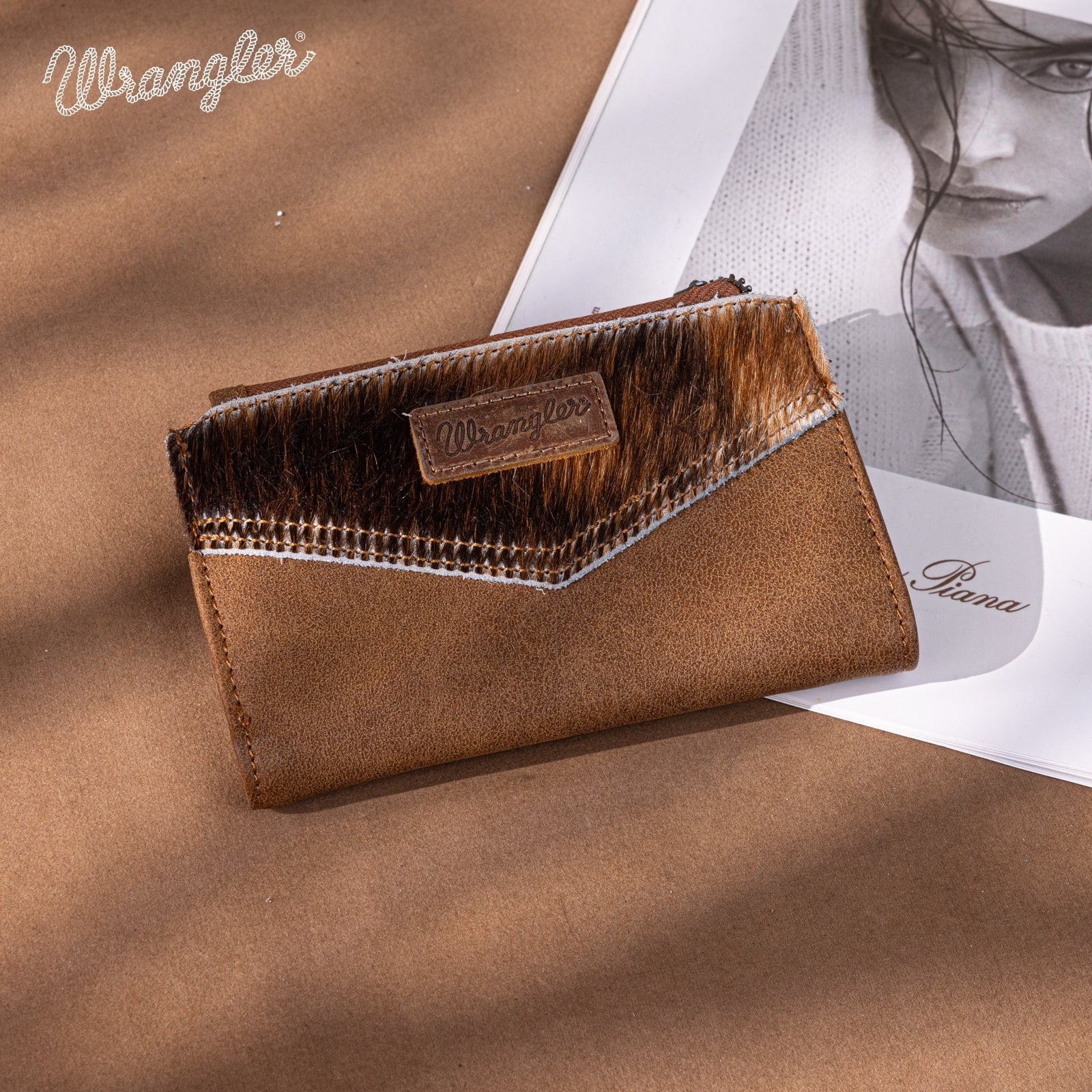 Wrangler Genuine Hair-On Cowhide Card Holder Bi-Fold Wallet - Image 5