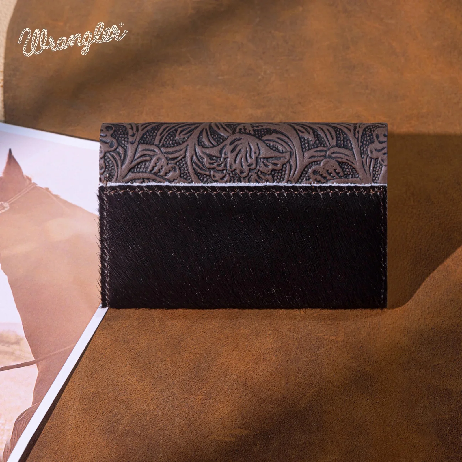 Wrangler Genuine Hair-On Cowhide Floral Tooled Card Holder - Image 3