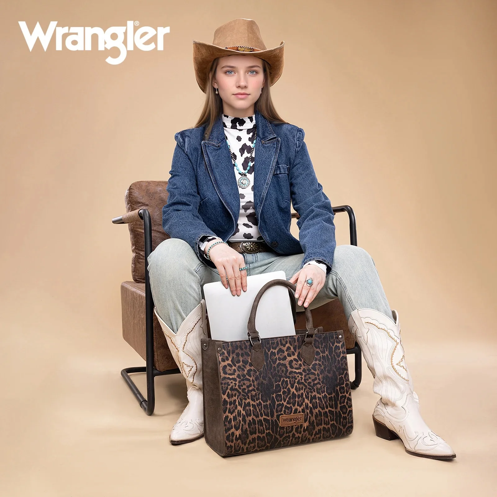 Wrangler Leopard Print Wide Tote Bag/Crossbody - Image 8